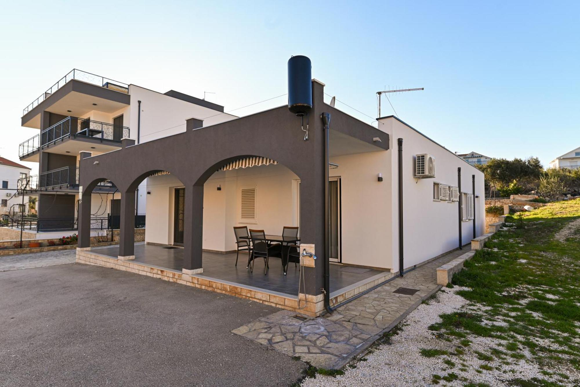 Apartments Patricia Traù Esterno foto